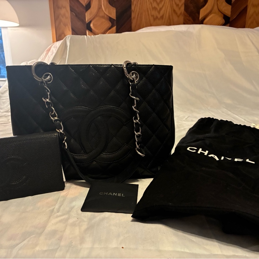 CHANEL stunning Black Quilted Caviar Grand Shopper Tote AND Wallet